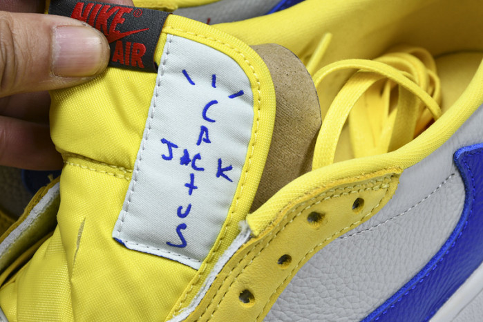 travis scott x air jordan 1 dz4137-701