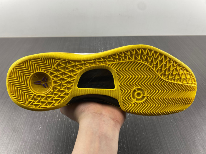 nike kobe 8 555035--302