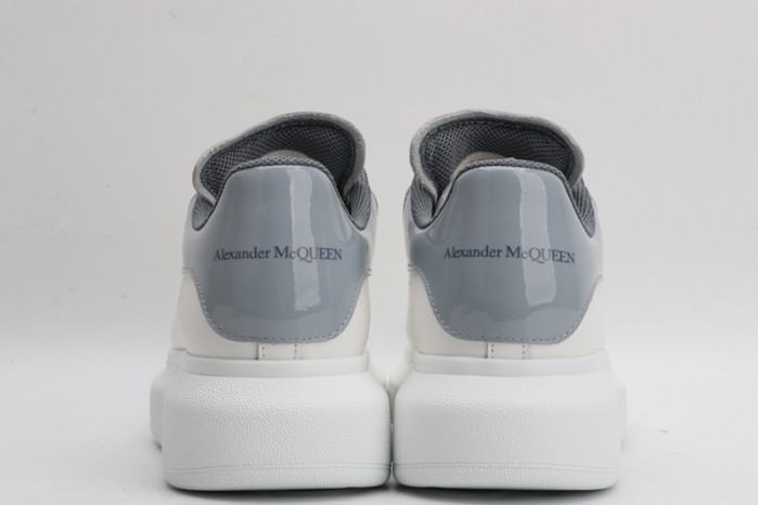 alex mcqu sneakers