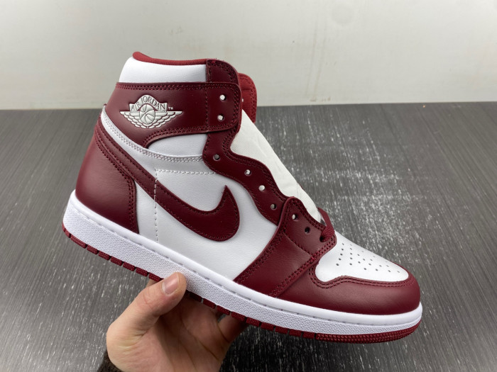 air jordan 1 high og “team red” dz5485-160