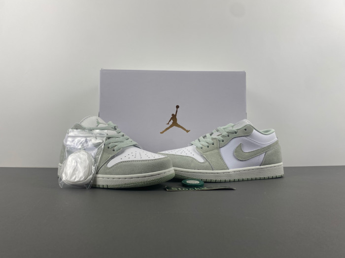 air jordan 1 low “light green” fn5214-131