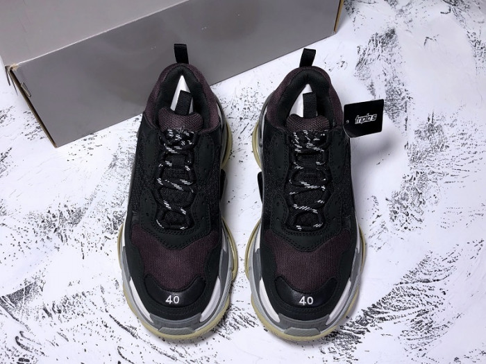 bl 17fw triple s sneaker dad shoe cream h903p017