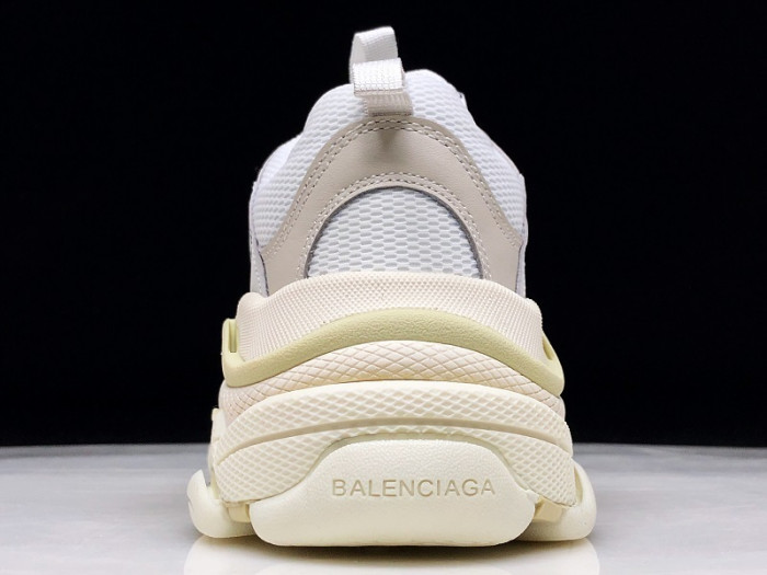 bl 17fw triple s sneaker dad shoe cream h903p018