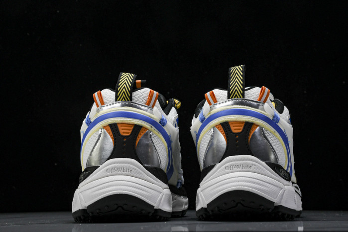 of be right back sneakers ob10