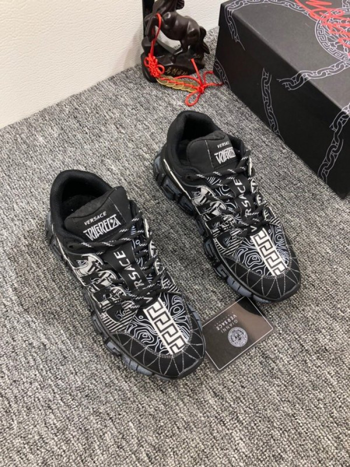 vse chain reaction black sneaker